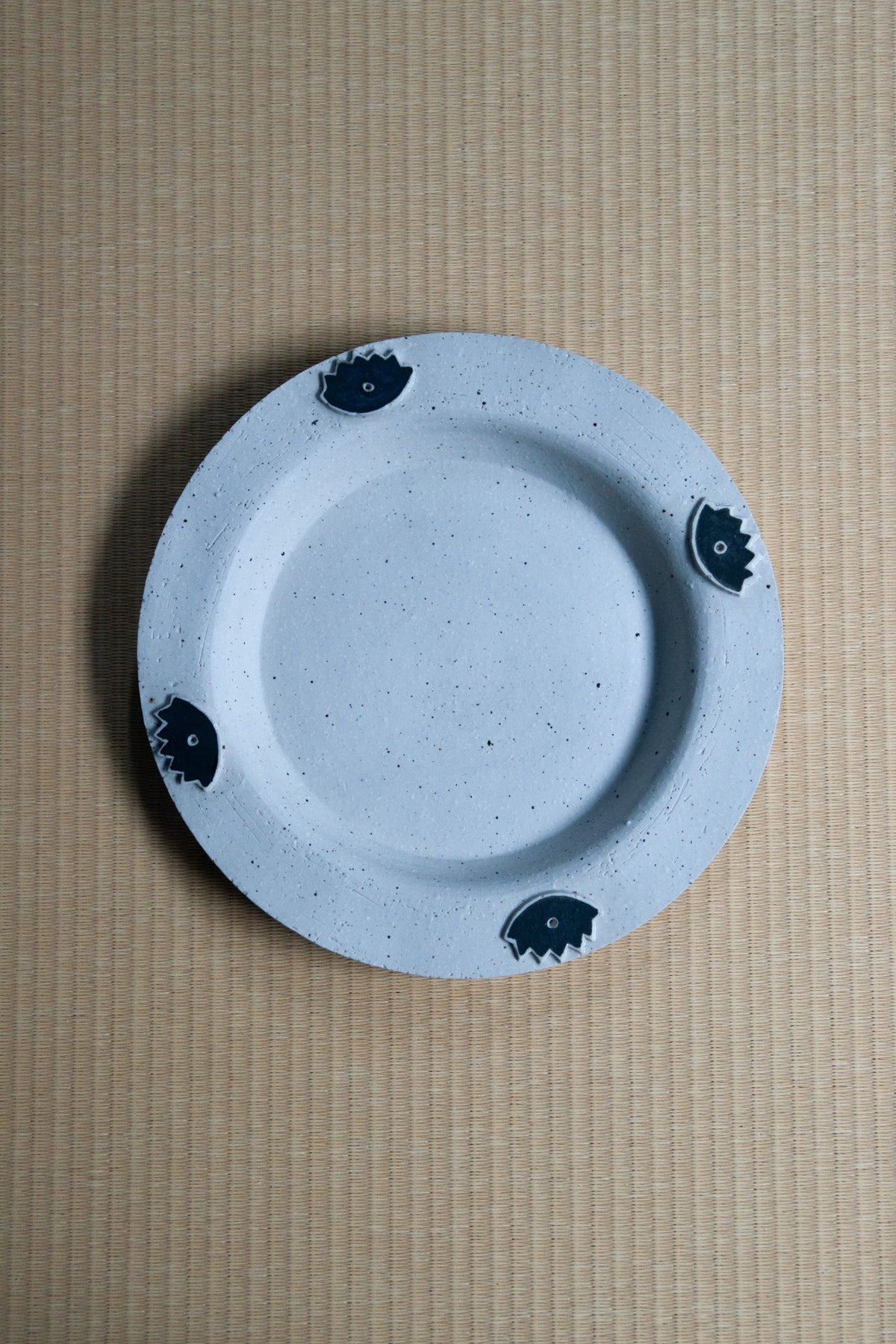 LIM PLATE 陶器 プレート 上面